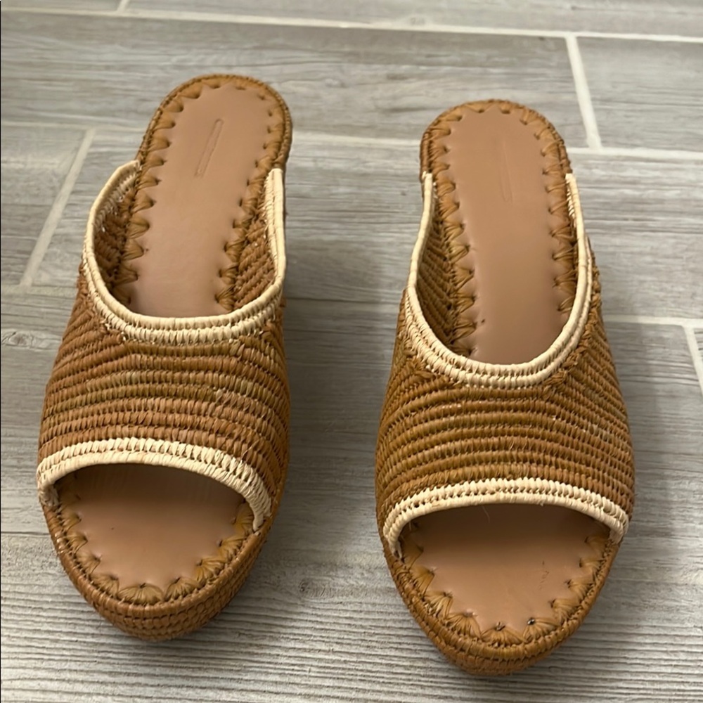 Women's Tan Woven Slide Sandals
